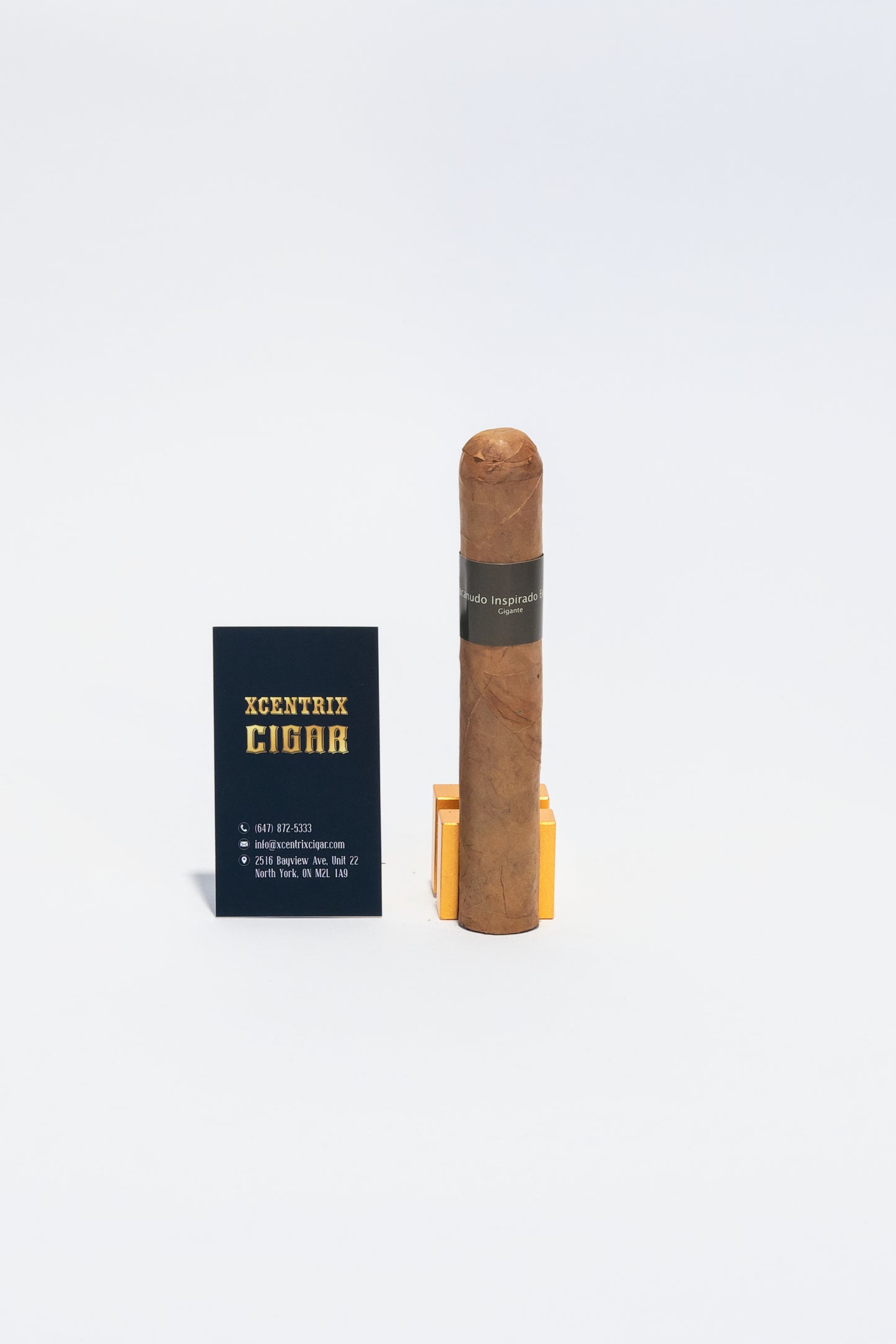 MACANUDO INSPIRADO GIGANTE